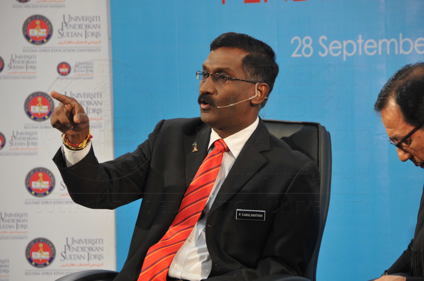 PRO15 151 ADVOKASI HAS 7243